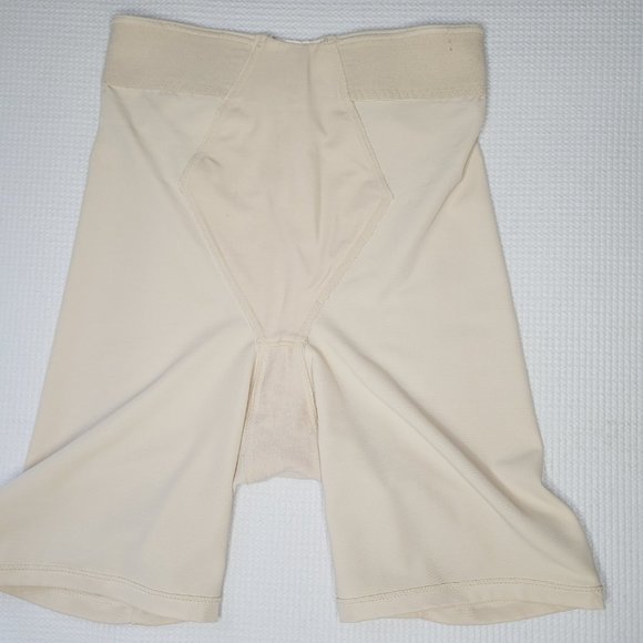 Maidenform Shapewear Shorts High Waist Small Cream Body Slimming Tight Flexees - Picture 8 of 11